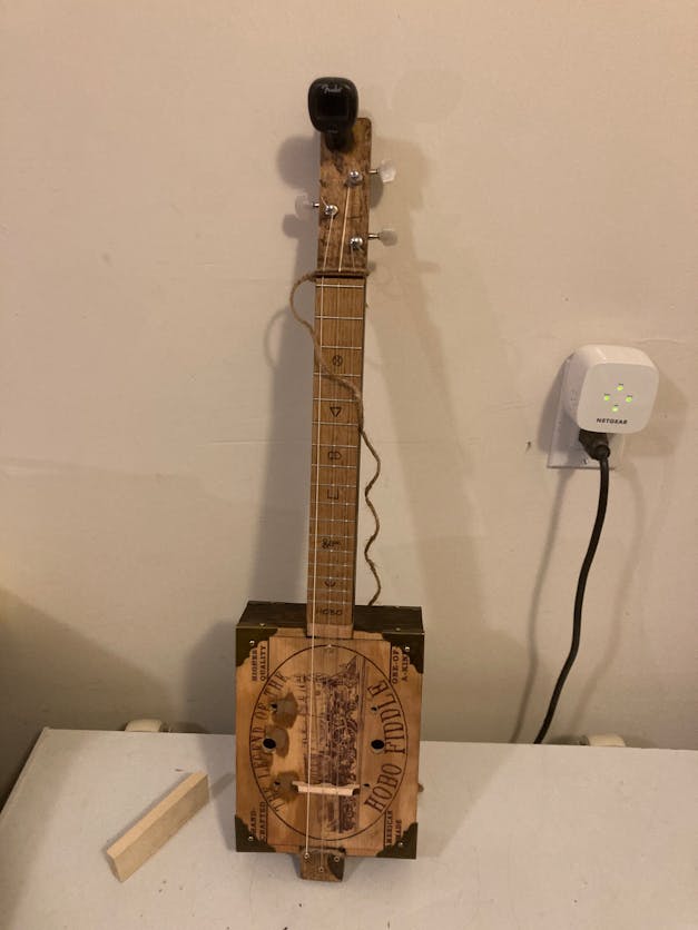 The Hobo Fiddle DIY Kit by "Boxcar" Ben Gitty